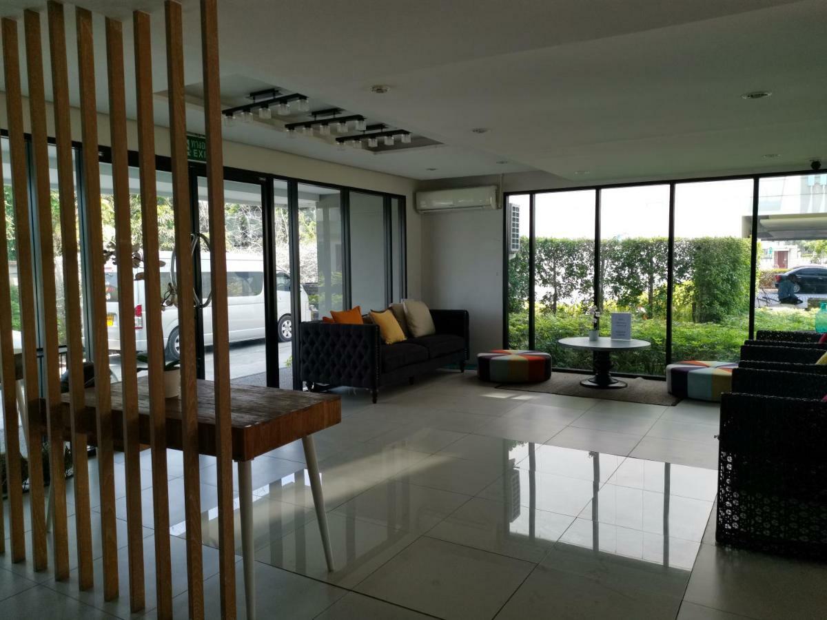 5 Floor - Centrio Condominium In Phuket Town - 30 Mins To Beaches Bagian luar foto