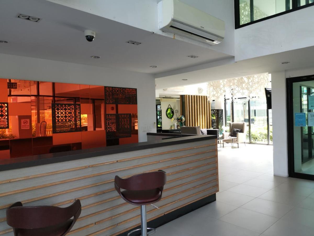 5 Floor - Centrio Condominium In Phuket Town - 30 Mins To Beaches Bagian luar foto